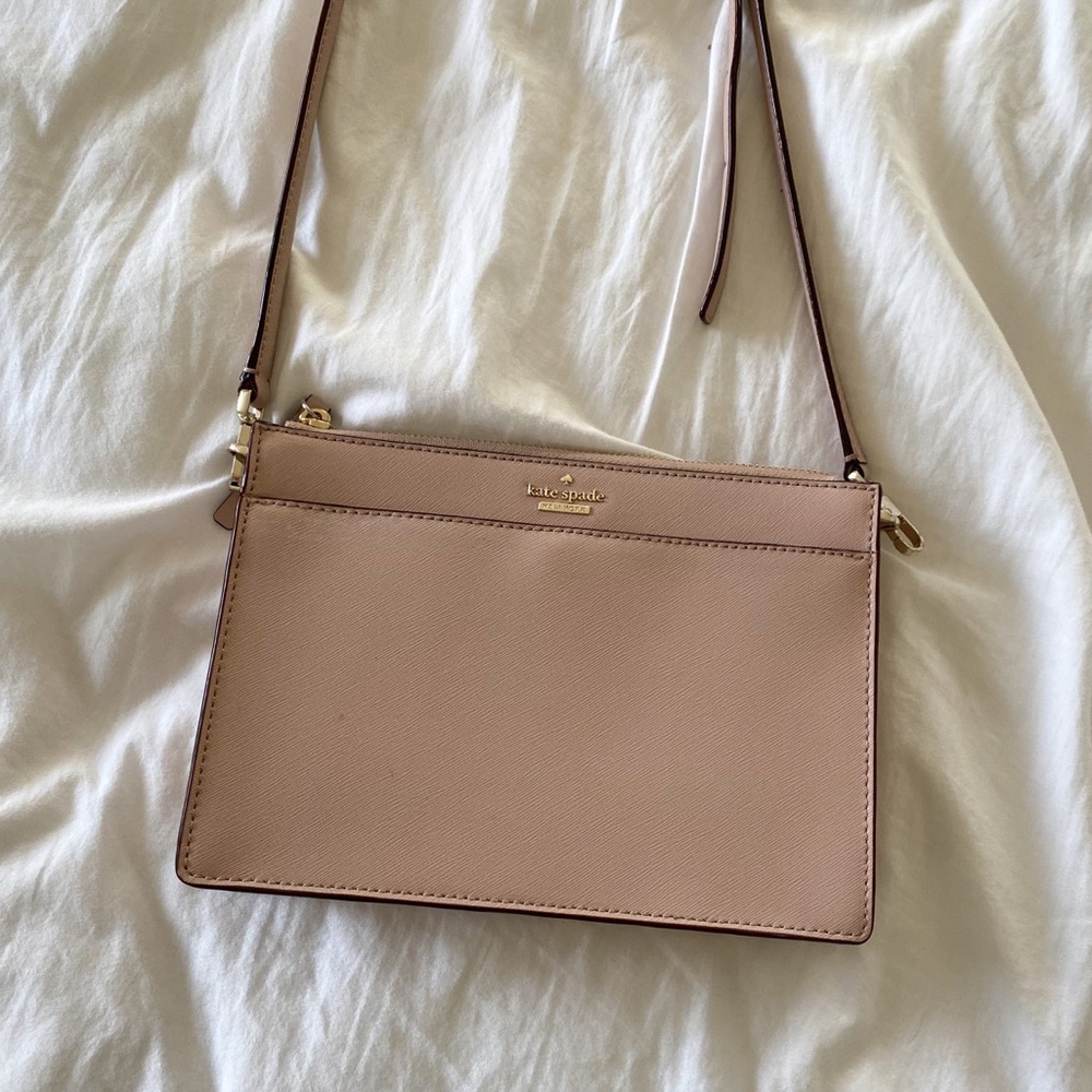 Light pink/blush kate spade crossbody bag